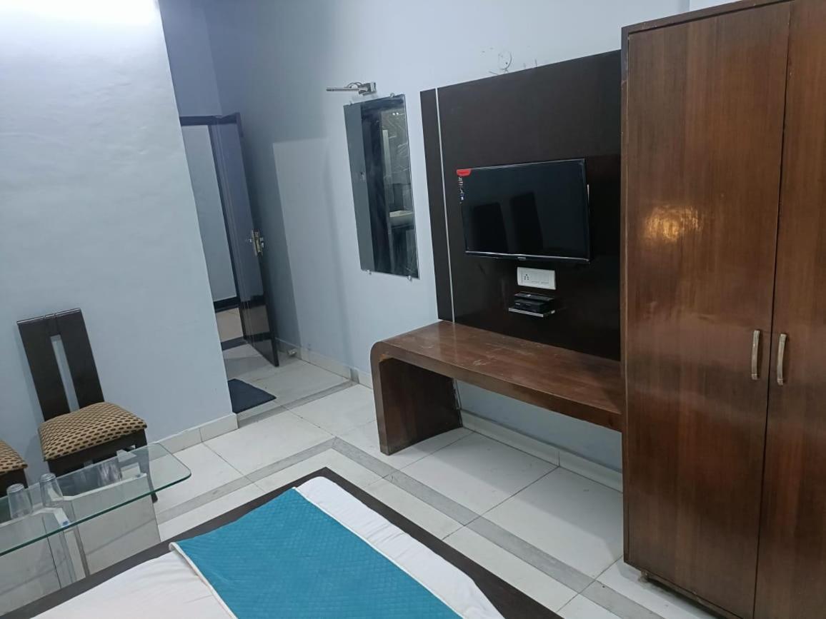 Hotel Krishna Residency Mahoba Dış mekan fotoğraf